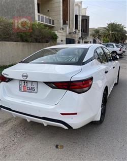 نيسان سنترا